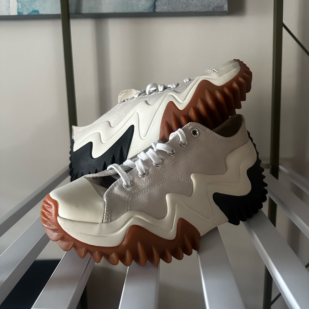 Converse Run Star Motion Low Top Sneakers